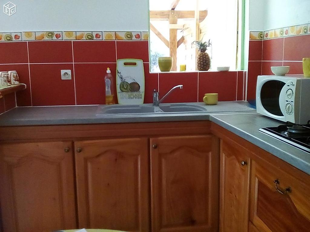 Bel Appartement - Proche Des Plages De Sainte Anne Eksteriør bilde