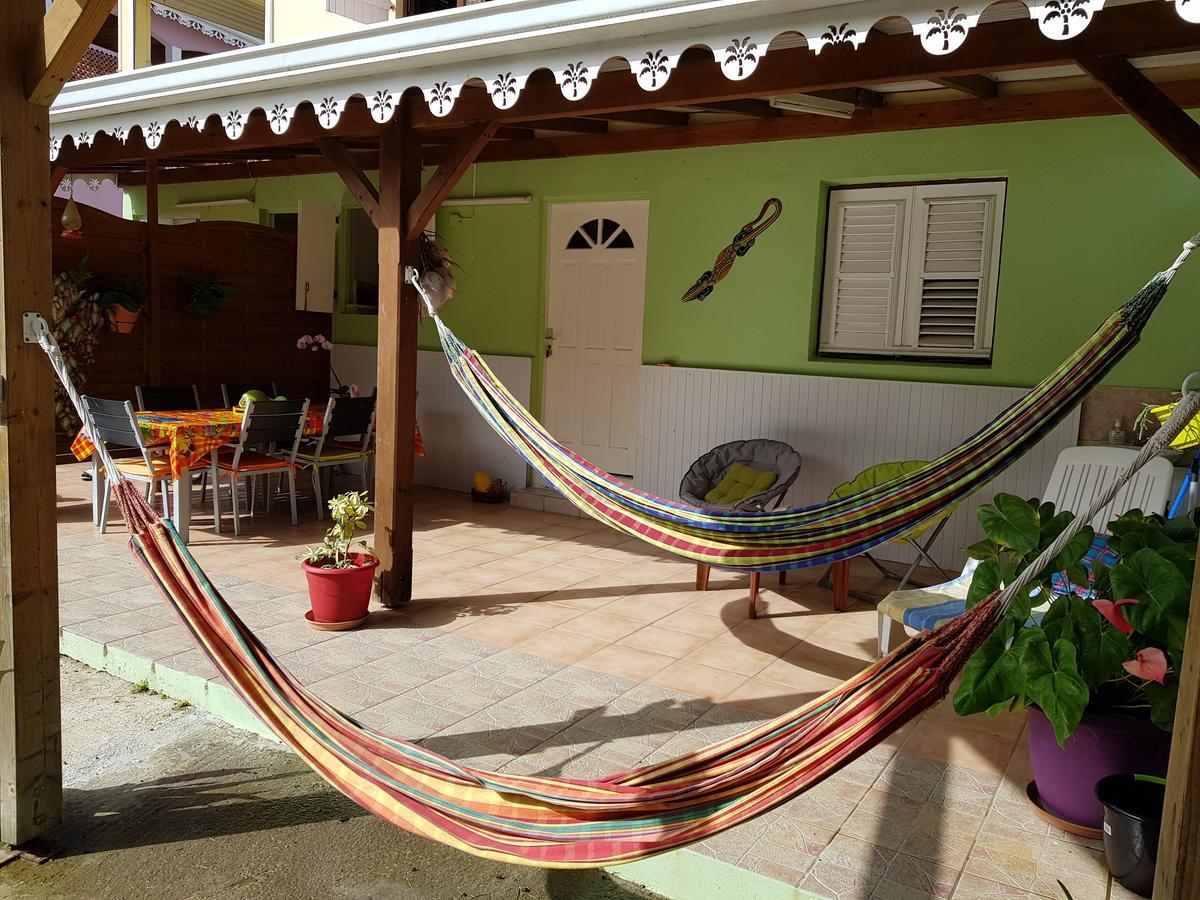 Bel Appartement - Proche Des Plages De Sainte Anne Eksteriør bilde